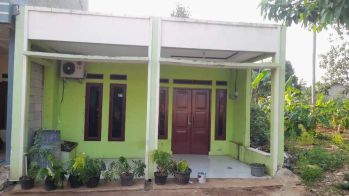 Di jual murah rumah pinggir jalan