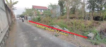 Tanah Murah Luas 138m² di Banjeng Maguwoharjo Dekat Pasar Stan Maguwo