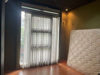 Rumah Sewa Siap Huni Dalam Cluster Fully Furnished di Bintaro