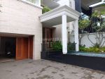 thumbnail-rumah-mewah-pondok-indah-swimming-pool-jakarta-selatan-9