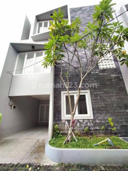 Sewa Rumah Dalam Cluster Mampang Prapatan Jaksel