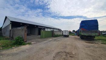 Gudang Luas Bisa Truk Tronton Lokasi Cargo Denpasar Utara Bali