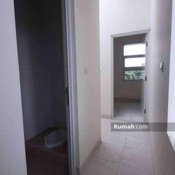 RUMAH CINERE PARKVIEW DEKAT TOL KRUKUT DP 0% DEKAT JAKARTA SELATAN