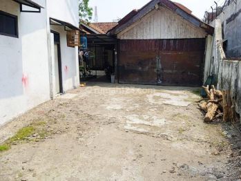 Di sewakan gudang sederhana di Sayap Mohammad toha ( bandung )