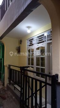 Rumah Bagus Unfurnished di Jalan Manggis, Jakarta Selatan