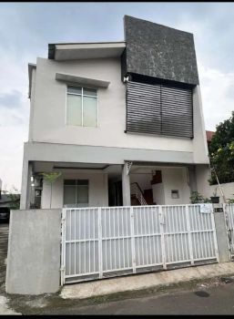 KOST PUTRI AGRARIA, khusus wanita.deket UPN, Polktenes kemnek,