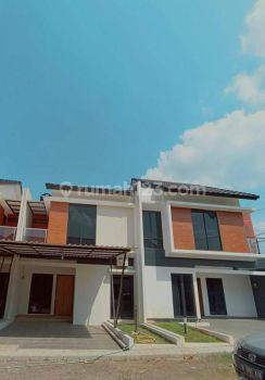 Rumah 2 Lantai Baru SHM di Green Ariela 3, Bekasi