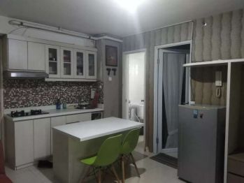 Unit 3 kamar Renovasi menjadi 2 Br APT Basura Full furnish disewakan