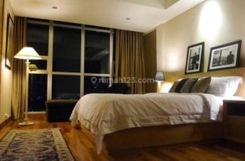 Modern 2 BR Balcony Kemang Village Tower Intercon