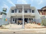 thumbnail-di-jual-rumah-design-modern-classic-di-rawamangun-jakarta-timur-0