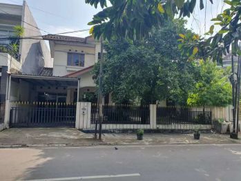Dijual Rumah Siap Huni 2Lt di Duren Sawit