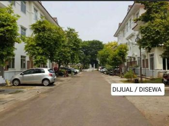 Disewakan Rumah Camden House Murah 50jt nego dekat Taman Aries