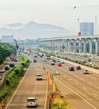 Promo Keren DP0% Fully Furnished LRT City Ciracas Prestigous Living