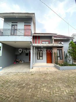 Disewakan Rumah di Grand Depok City - 2 Lantai Semi Furnished SHM