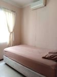 thumbnail-disewakan-apartemen-royal-mediterania-tower-marigold-2br1-furnished-4