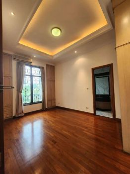 Murah Turun harga jual rumah mewah di kuningan jakarta selatan