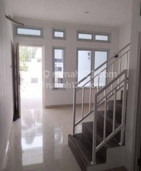 Di  rumah mewah dan modern di cempaka putih timur 4 jakarta pusat