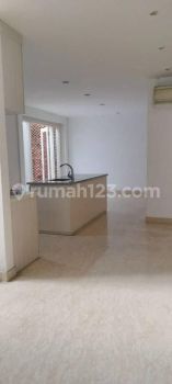 Dijual Rumah SHM PIK 10X18, Siap Huni