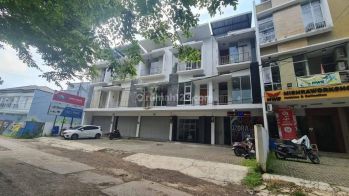 Dijual Ruko Cantik.. Siap Usaha Diarea Mantap Setra Sari, Bdg