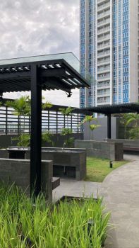 DISEWAKAN 1 UNIT ECXLUSIVE APARTMENT PODOMORO CITY DELI MEDAN