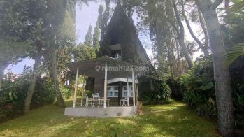 Villa Kota Batu Dijual