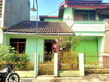 Rumah Bagus Siap Huni 5 Kamar Di Taman Kopo Indah Bandung