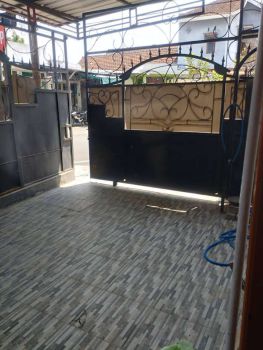 Disewakan Toko / rumah