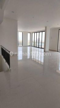 Disewakan Ruko Gandeng 2 Soho Drive Golf Island PIK 2 3 Lantai Bagus