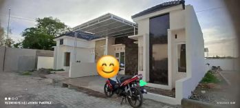 Sell Rumah: Di kontrakan rumah