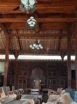 RUMAH JOGLO SAWUNGGALING BANYUMANIK