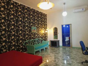 Guesthouse Kost Jakarta Selatan classy VIP Cilandak Lebak Bulus