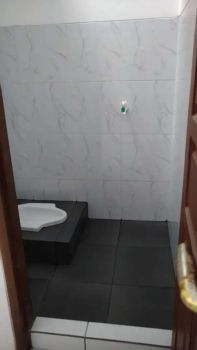 Disewakan rumah di komplek Legoso Indah Ciputat