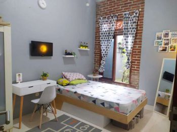 Rumah luas modern dan rumah kost 14 kamar di kota