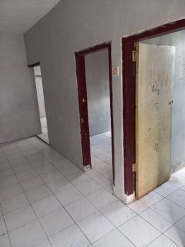 Rumah kampung lokasi nol jalan dekat BNS