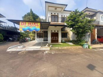 Di Jual Cepat Rumah 2 Lantai,Ciater Bsd Tangerang Selatan