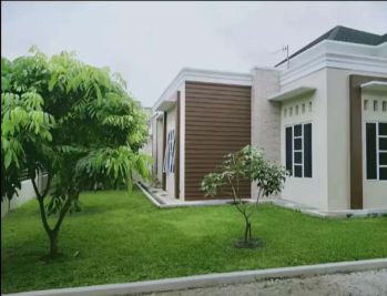 Dijual Rumah di Jl Hangtuah Ujung, dekat kantor Lurah Bencah Lesung