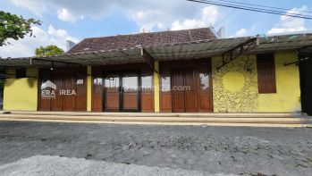 Ruang Usaha Murah Strategis Depan Bandara Solo, Dekat Exit Tol