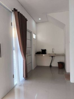 Dikontrakan Rumah Golden East North Boulevard