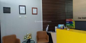 Dijual Ruko Bagus 3 Lantai di Jalan Peta, Bandung