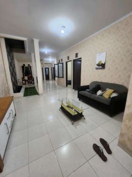 Sewa/kontrak Rumah Mininalis Semi Furnish Buah Batu Regency 1 Lantai