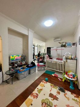 Rumah Luas Dan Murah Siap Huni Di Pusat Kota Letjen Sutoyo