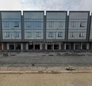 Disewa Ruko Batavia Golf Island Pik 4,5x15 3 Lantai View Laut