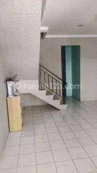 Disewakan Rumah Golden Palm