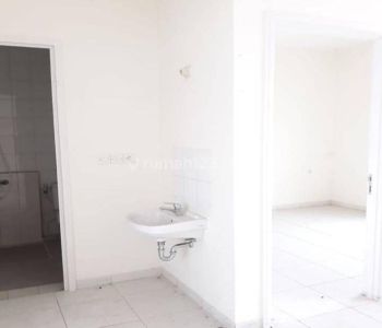 Jual rumah  Suvarna sutera Cikupa andara 2 Lantai