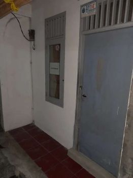 Kost 1 petak / kontrakan