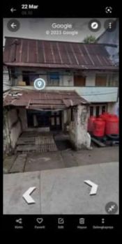Rumah dekat pelabuhan Makassar