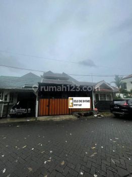 Rumah di Cucur Bintaro Jaya Sektor 4 Tangerang Selatan