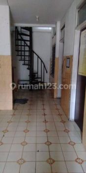 Rumah Strategis Geger Kalong Ex Bidan