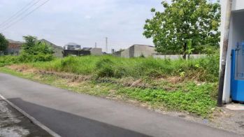 Tanah 600m Singopran Kartasura dekat ums solo