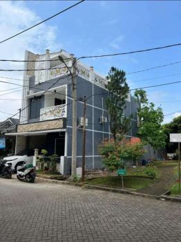 Dijual rumah cantiik siap huni di metland transyogi cibubur
